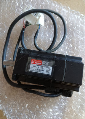 新しいP50B05020DXS20 SANYO DENKIモーター AC200 1.6A